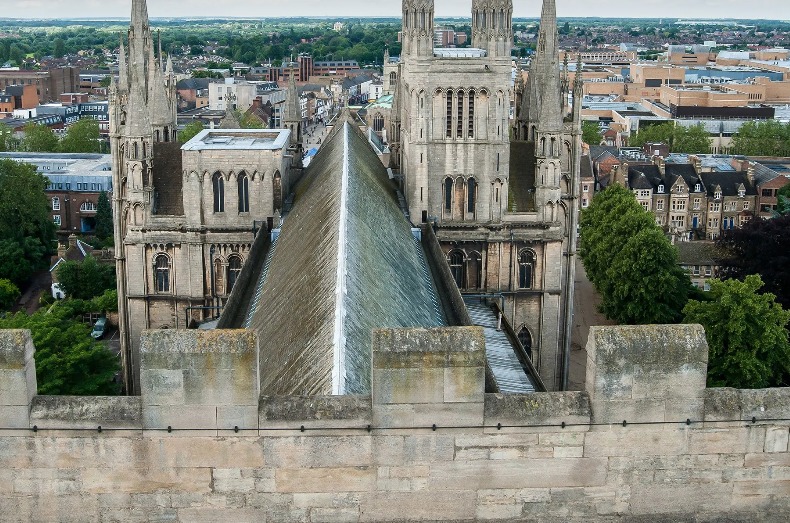 rooftop image of peterborough cathedral